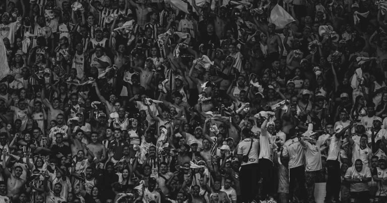 Atlético bate recorde de público na Arena MRV em 2025, contra o Flamengo