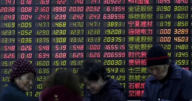 Em meio à trégua entre EUA e China, bolsas asiáticas fecham em baixa