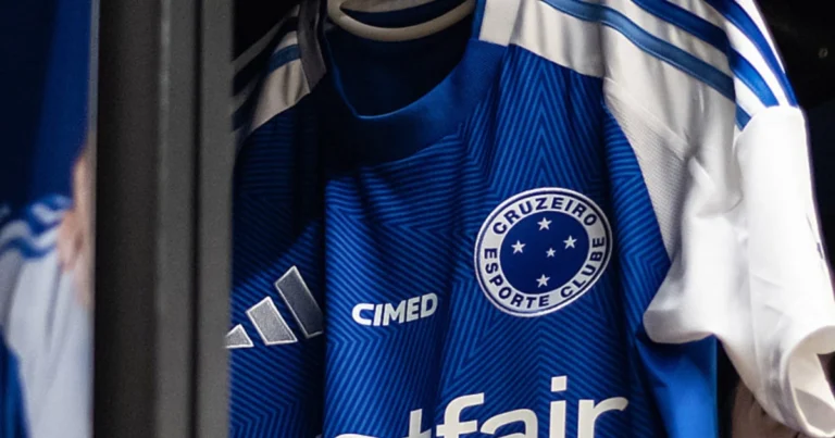 Após pisão no clássico, titular desfalca Cruzeiro contra São Paulo; saiba detalhes