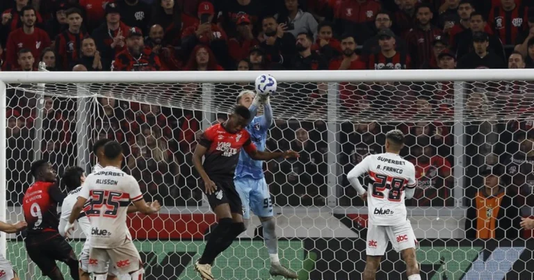 São Paulo encaminha empréstimo de goleiro a clube da Série A