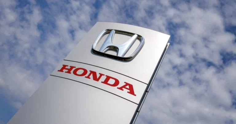 Impacto das políticas de Trump coloca negócio de carros da Honda no vermelho