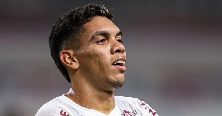 Ceará faz proposta para contratar jogador emprestado ao Fluminense