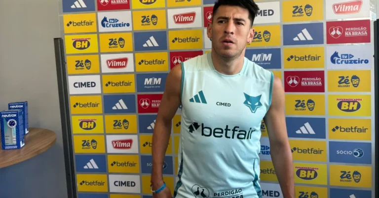 Villalba, do Cruzeiro, projeta jogo decisivo na Copa do Brasil e manda recado