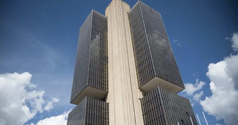 Boletim Focus: Mercado reduz projeção para inflação pela 11ª semana seguida
