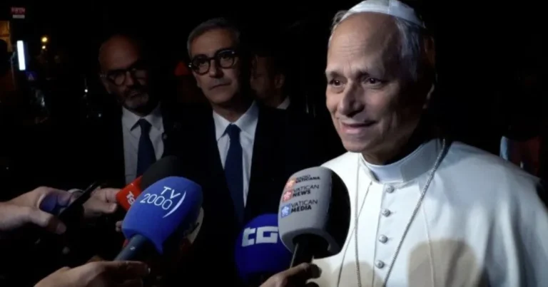 Papa espera que Hamas aceite plano de paz dos EUA para Gaza