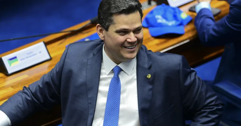 Senado aprova última etapa do regulamento da reforma tributária