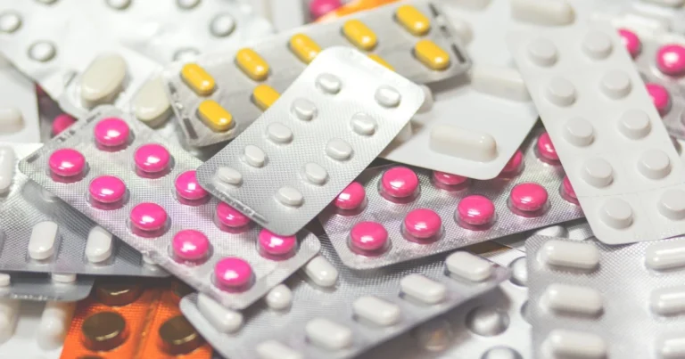 Paracetamol tem relação com o autismo? Entenda a fala de Trump que foi refutada pela OMS