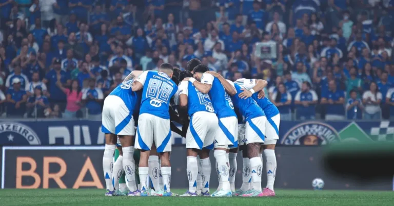 Em 10 horas, Cruzeiro supera 40 mil ingressos vendidos para clássico contra Atlético