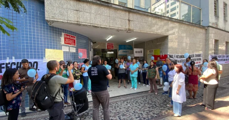 ‘Governo de MG tenta destruir o SUS’
