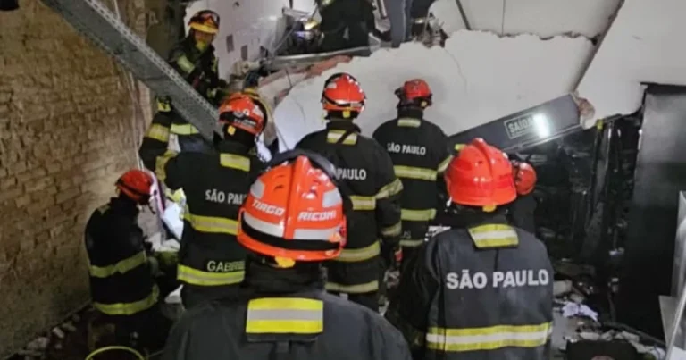 Corpo de funcionária de restaurante que morreu após teto desabar em SP será levado à PB