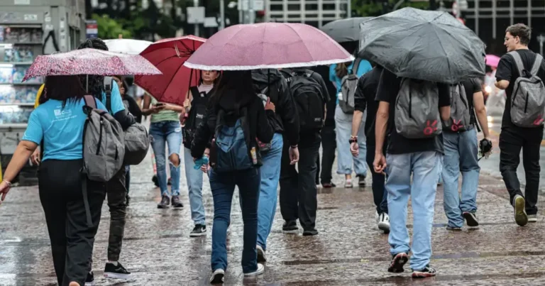 Frente fria traz risco de temporais para o Sudeste e o Centro-Oeste, nesta semana