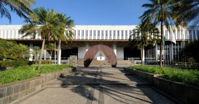 Assembleia inicia semana em novo ritmo após extensão de prazos do Propag