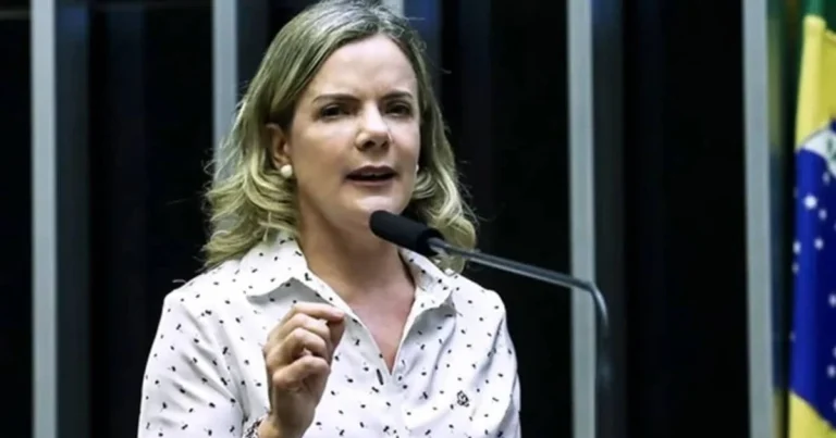 Gleisi Hoffmann reage à derrota do governo na Câmara: ‘Votaram contra o povo’