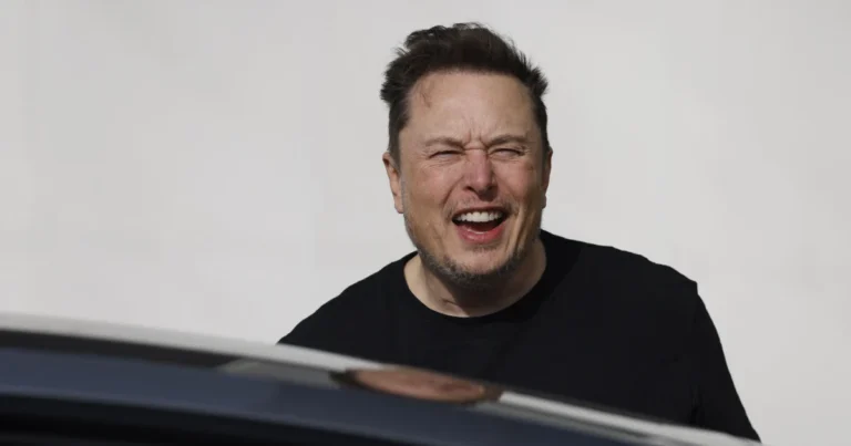 Elon Musk é o primeiro a atingir fortuna de US$ 500 bilhões, aponta Forbes
