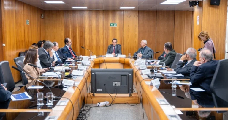 Ministro diz que saque-aniversário do FGTS é ‘armadilha’ para o trabalhador