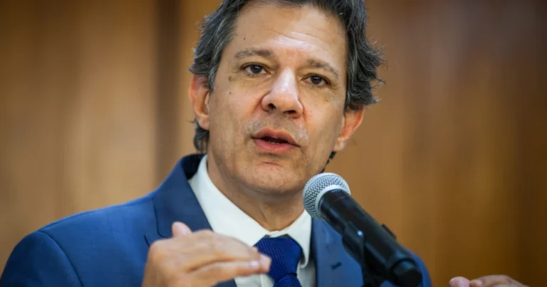 Haddad diz que Selic a 15% ao ano está ‘excessivamente restritiva’