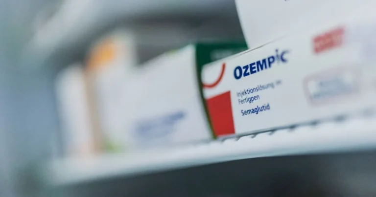 Uso de medicamentos como Ozempic pode impactar saúde bucal, segundo especialistas