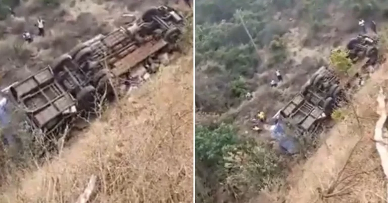 Ônibus cai de ribanceira e deixa 42 mortos, entre eles sete crianças, na África do Sul
