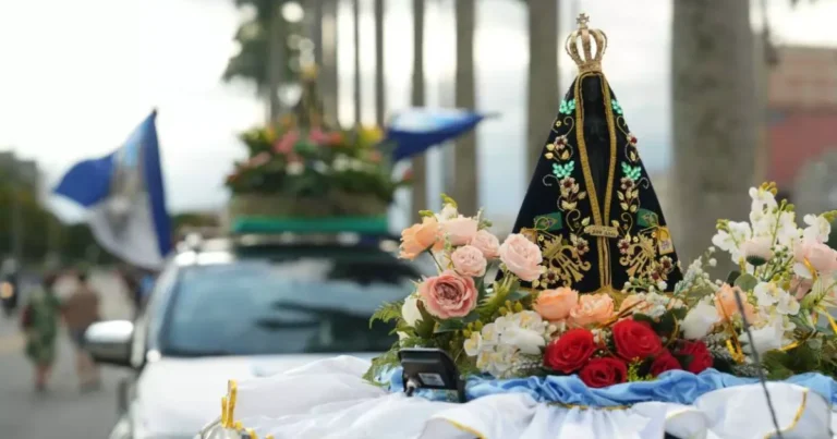 Dia da Padroeira: Santuário Nacional de Aparecida deve receber 450 mil fiéis no interior de SP