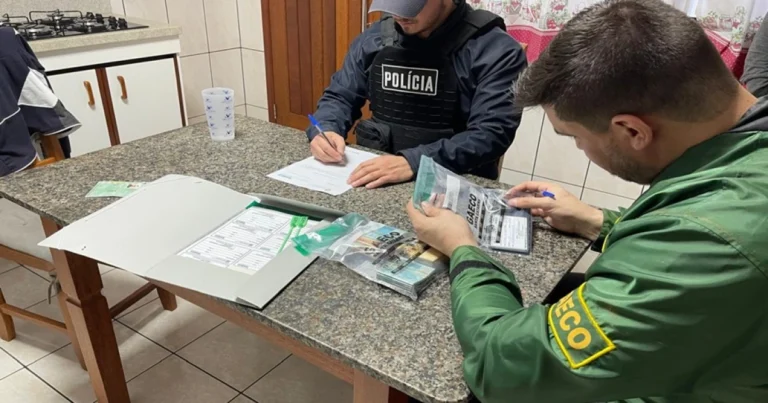 Duas pessoas são presas em operação contra golpes com nomes falsos de advogados em MG